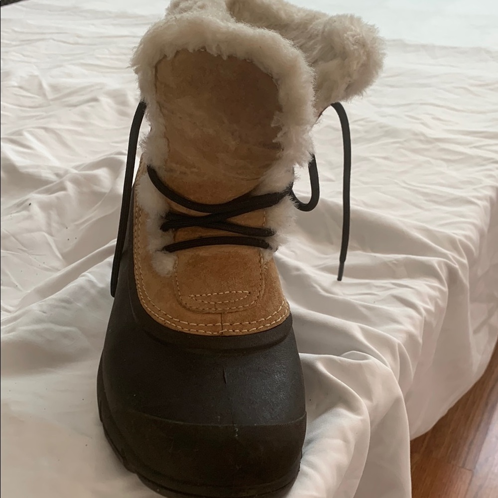Sorel Women's Winter Boots - Black and Tan